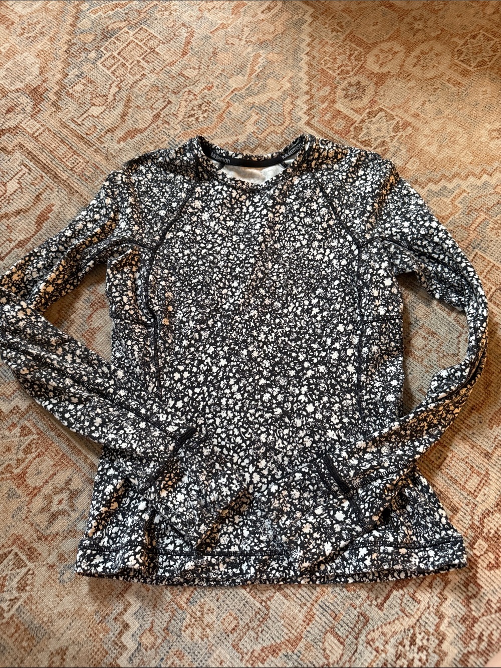 Lululemon long sleeve top